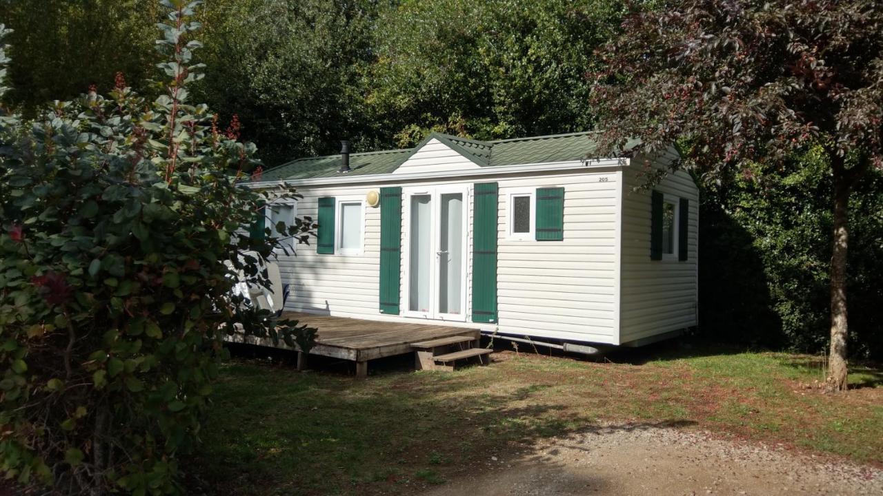 Camping Le Caussanel Hotel Canet-de-Salars Buitenkant foto