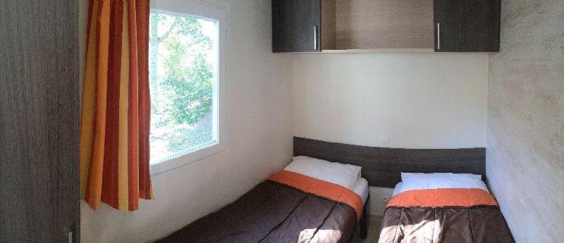 Camping Le Caussanel Hotel Canet-de-Salars Buitenkant foto